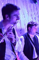 Los Corazónes Calientes In the Concert