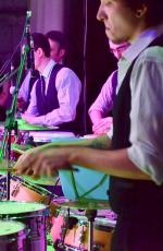 Los Corazónes Calientes In the Concert